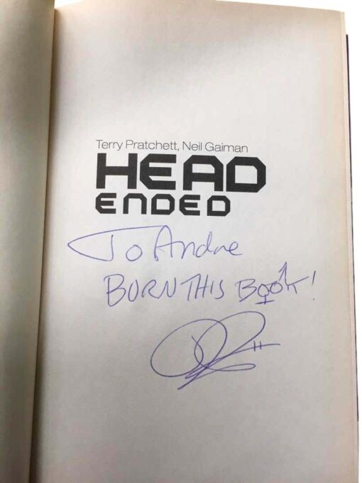 "Head ended" Terry Pratchett, Neil Gaiman; autogrammiga - Image 2