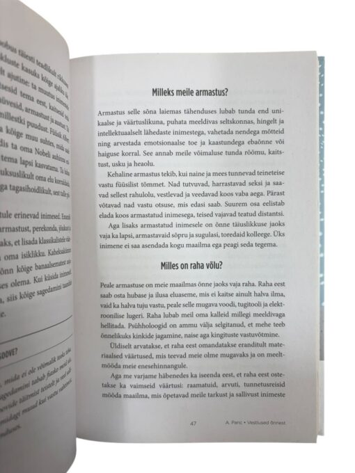 "Vestlused õnnest" Arkadi Panc - Image 2
