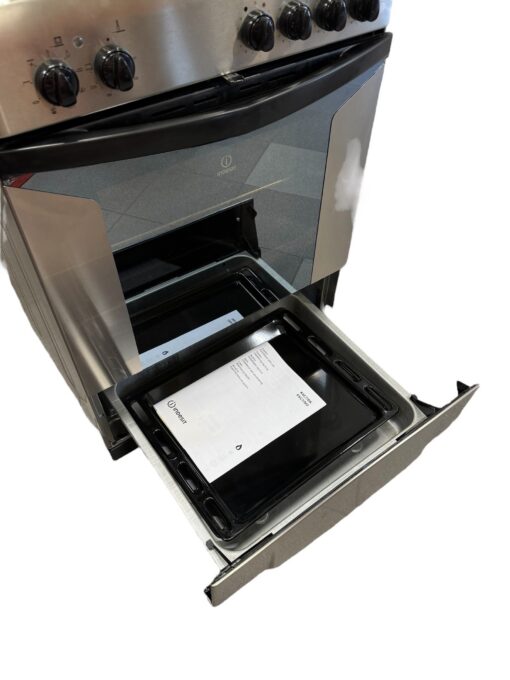 Indesit tumehall pliit - Image 4