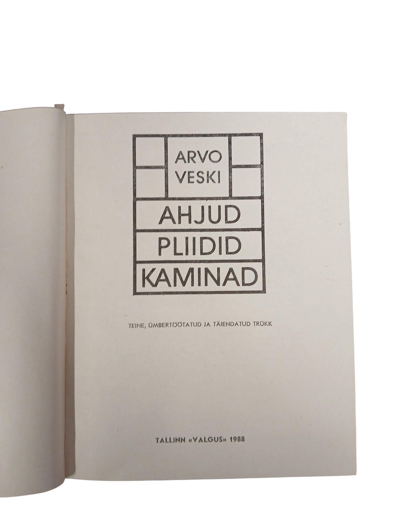 "Ahjud, pliidid, kaminad" Arvo Veski - Image 3