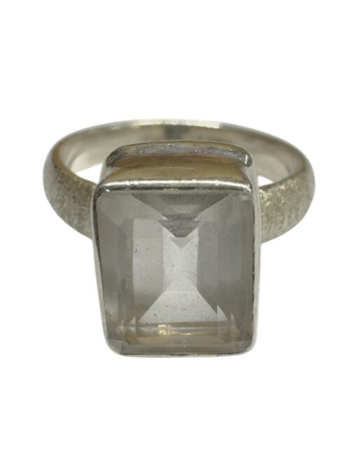 Hõbe ristkülikukujulise kivimiga sõrmus 925 (18mm)