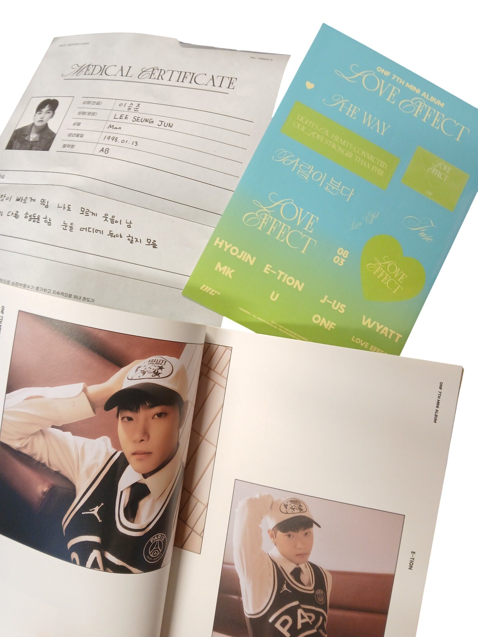 ONF "Love Effect" 3 albumit - Image 3
